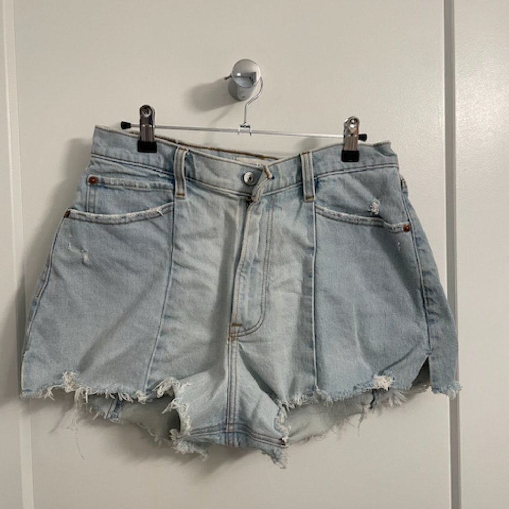 Curve Love Cutoff Shorts High Rise